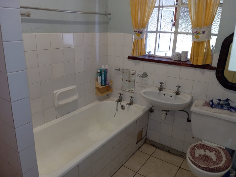 4 Bedroom Property for Sale in Mount Croix Eastern Cape